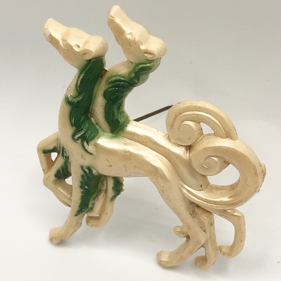 Vintage 1920s Art Deco Flapper Dog brooch pin - Picture 7 of 7